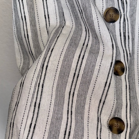 NWT Forever 21 button down mini dress. - Picture 2 of 6